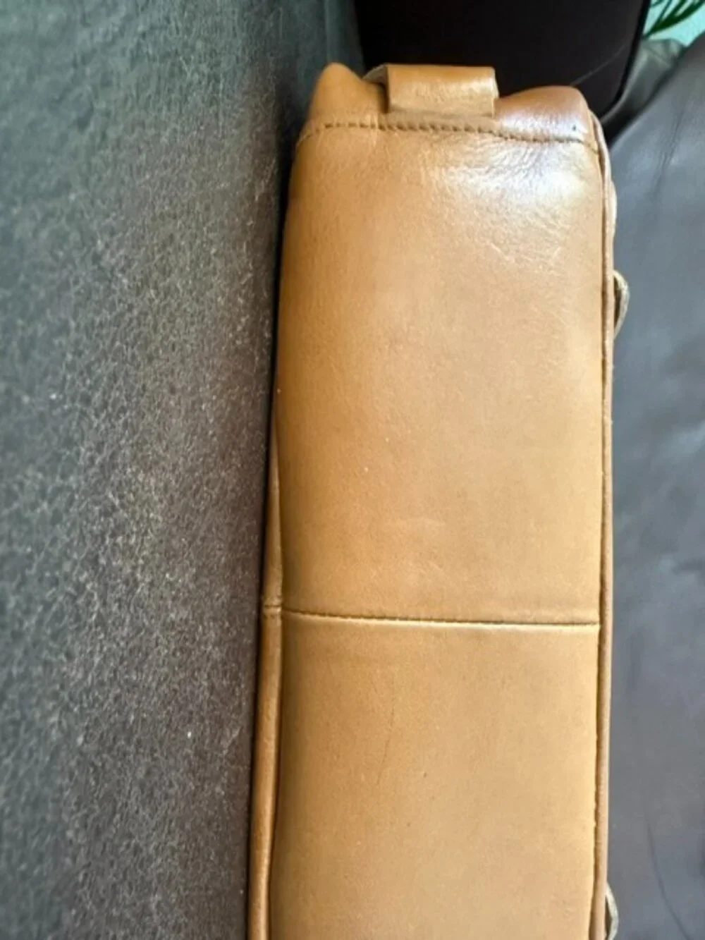 Vintage Betsey Johnson Y2K Genuine Leather Studded Cargo Pocket Shoulder soho